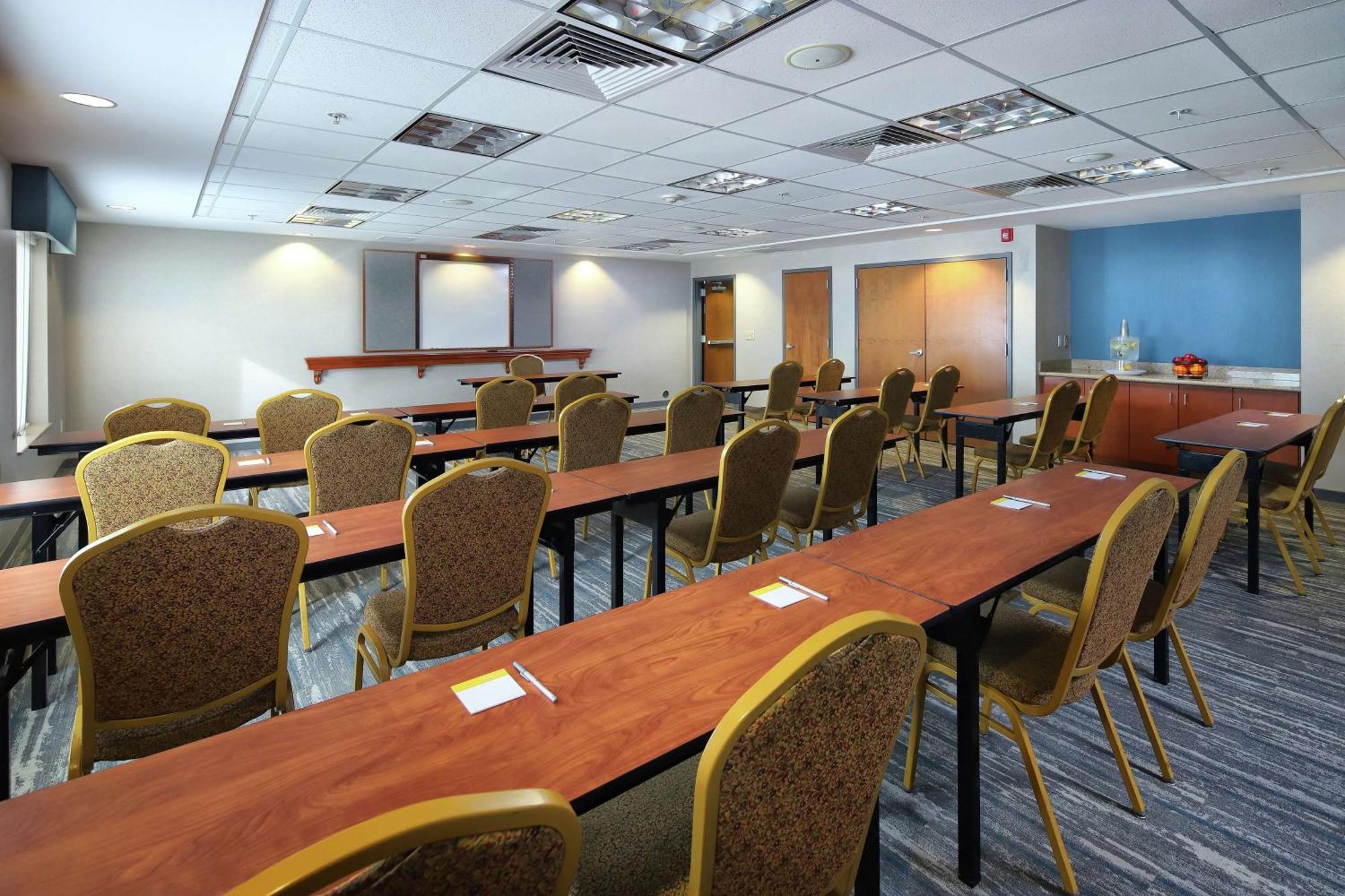 Hampton Inn & Suites Tucson East Экстерьер фото