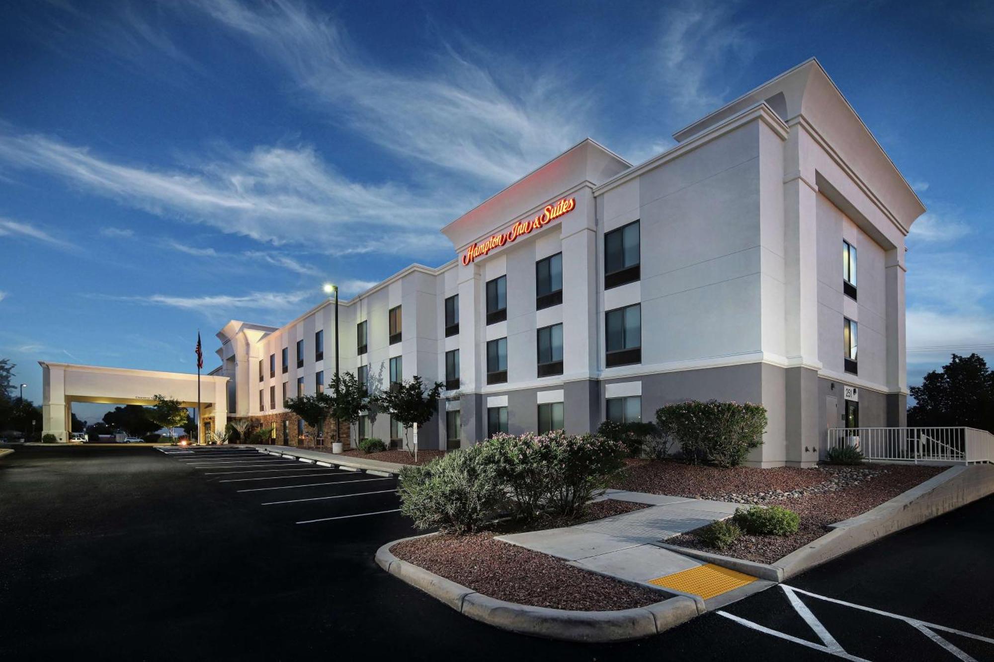 Hampton Inn & Suites Tucson East Экстерьер фото