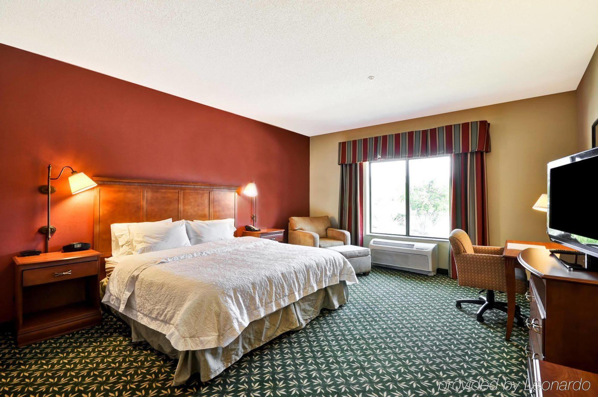 Hampton Inn & Suites Tucson East Экстерьер фото