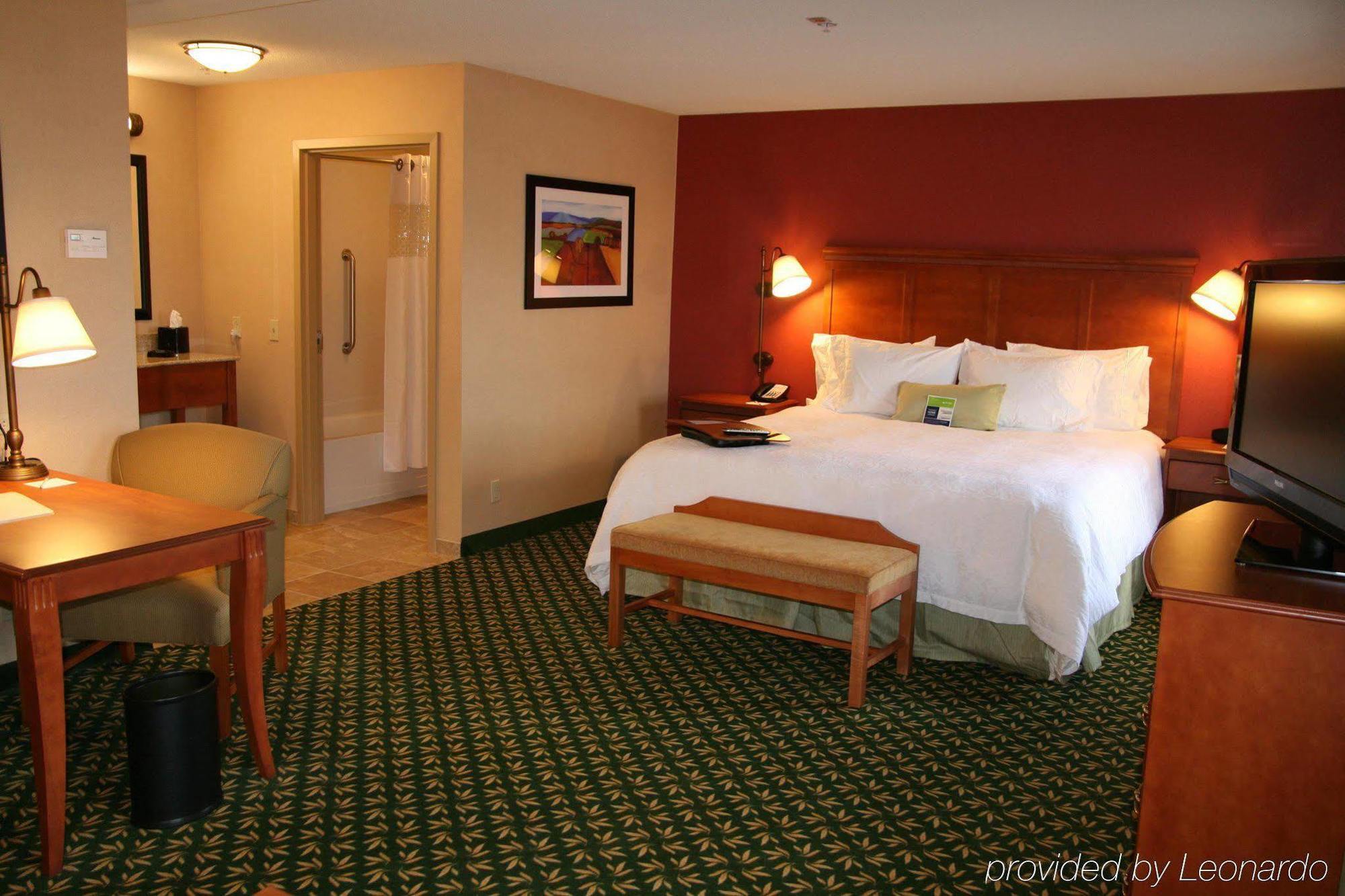 Hampton Inn & Suites Tucson East Номер фото